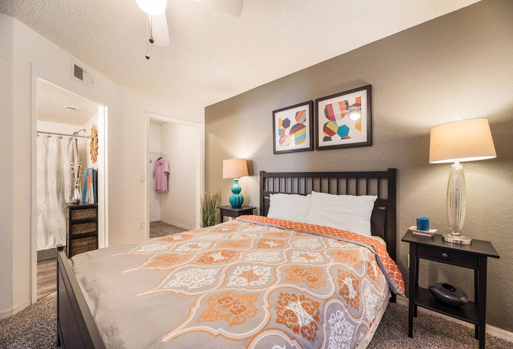 Bedroom with Carpeting at University Park Apartments, Orlando, FL