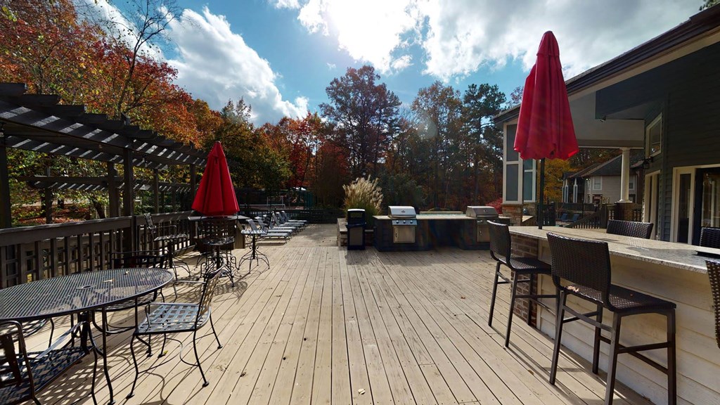 BBQ and Picnic Area at University Ridge Apartments, North Carolina, 27707