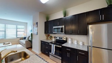 401 Race Street 2 Beds Apartment for Rent - Photo Gallery 1