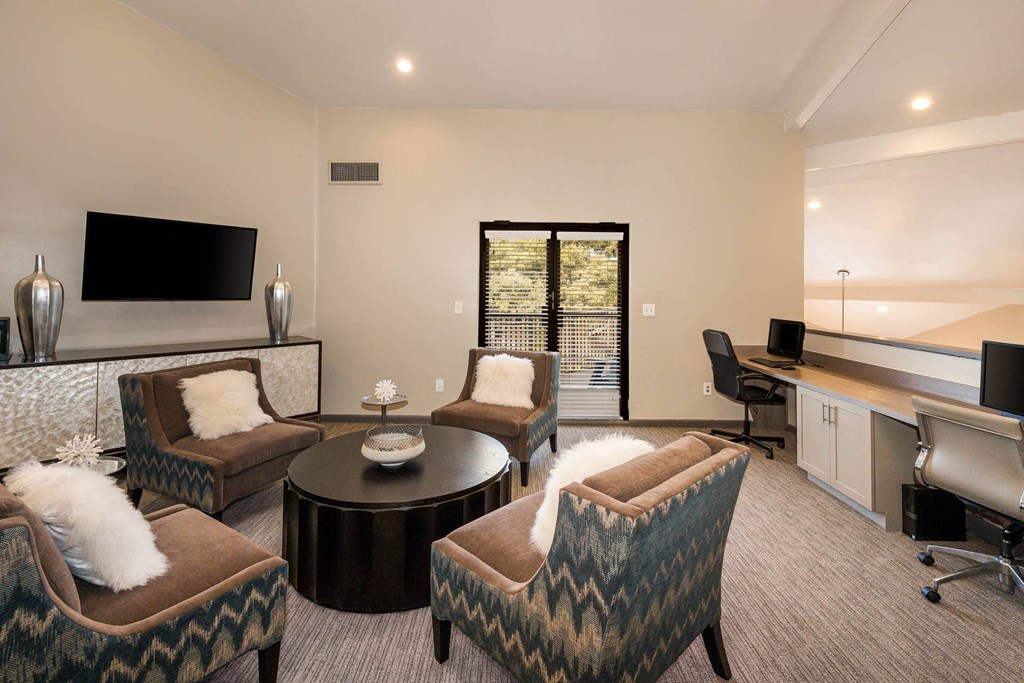 Clubroom With Office Space at Water's Edge, Florida