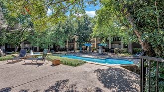4300 Rosemeade Parkway 2 Beds Apartment for Rent - Photo Gallery 3