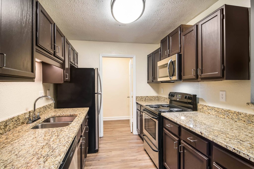 Fully Equipped Kitchen Fully Equipped Kitchen at Wynfield Trace, Peachtree Corners, Georgia