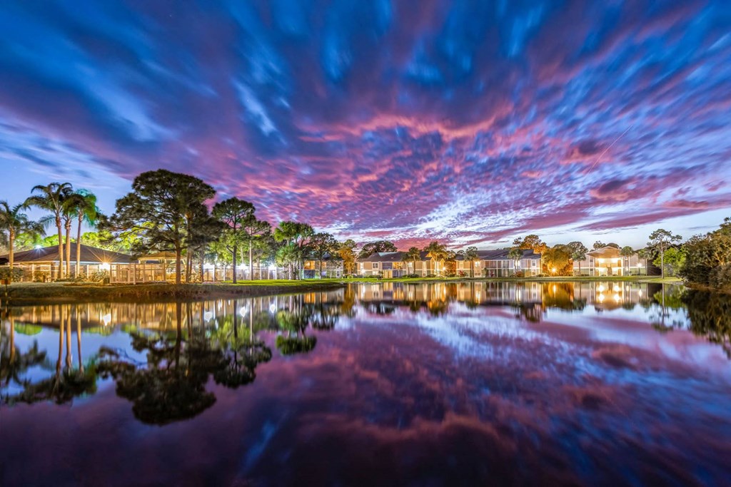Twilight at Lakeside Glen Apartments, Melbourne, 32904