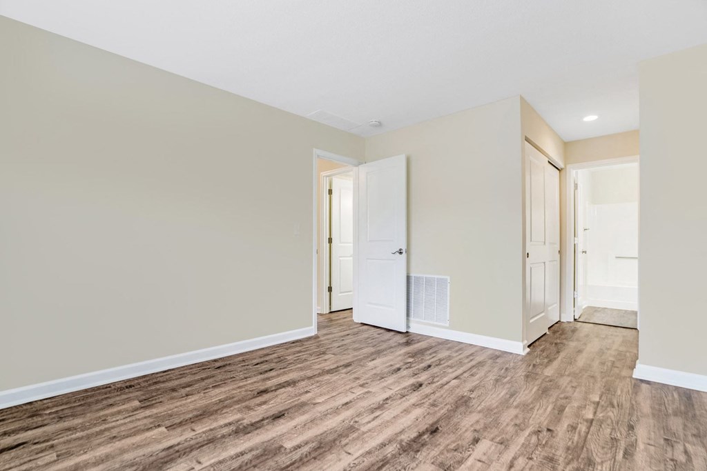 Glen At Bogey Hills Apartments, 2200 Lake Court, St. Charles, MO RentCafe