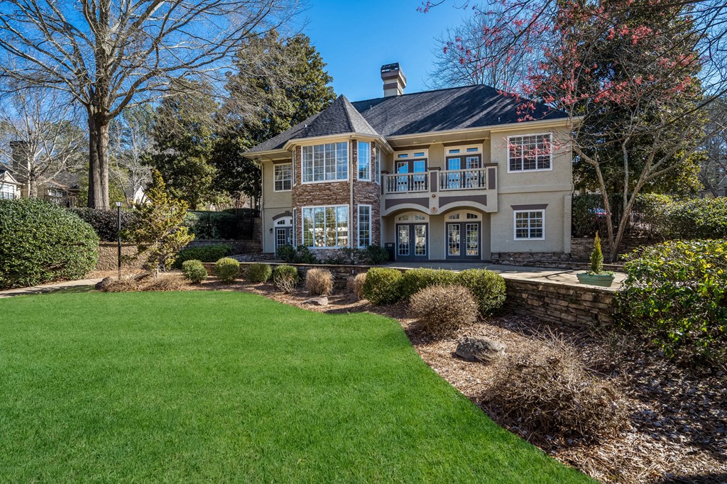 Green Landscaping at Wynfield Trace, Peachtree Corners, GA