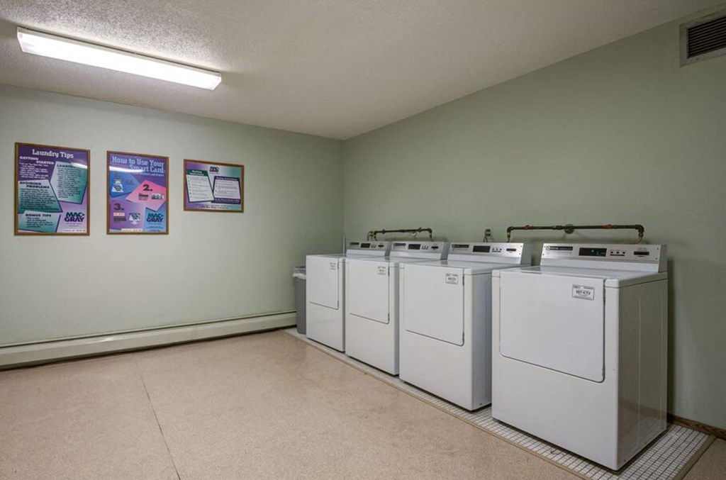 laundry at Glen at Burnsville, Minnesota, 55337