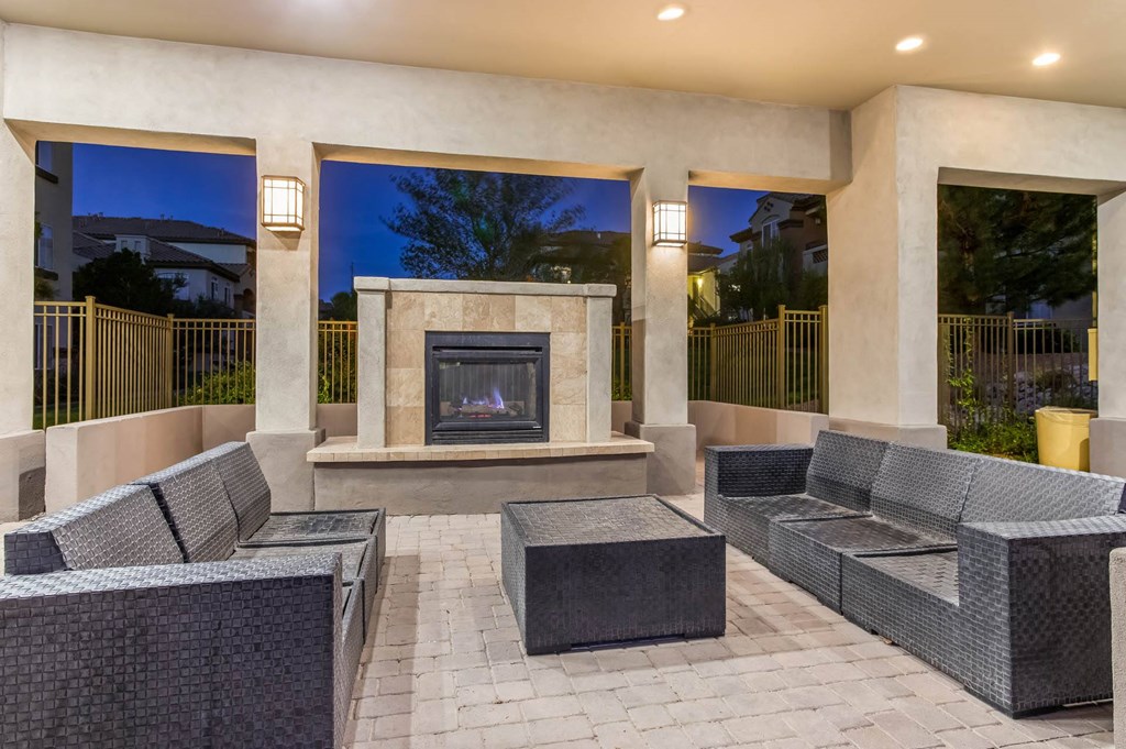 Outdoor Fireplace and Seating Area at Broadstone Towne Center, Albuquerque, New Mexico