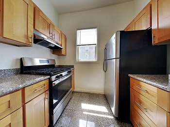999 Fell St 1-2 Beds Apartment for Rent - Photo Gallery 3