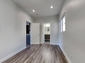 1146 McKinley Ave. Studio-2 Beds Apartment for Rent - Photo Gallery 3