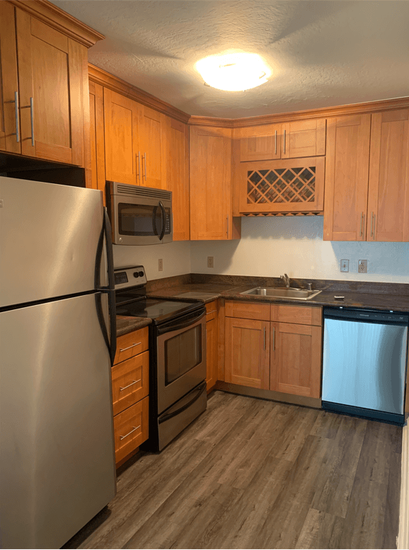 1640 Vallejo St. Studio-3 Beds Apartment for Rent - Photo Gallery 1
