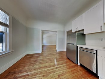 45 Brosnan St 1-2 Beds Apartment for Rent - Photo Gallery 5