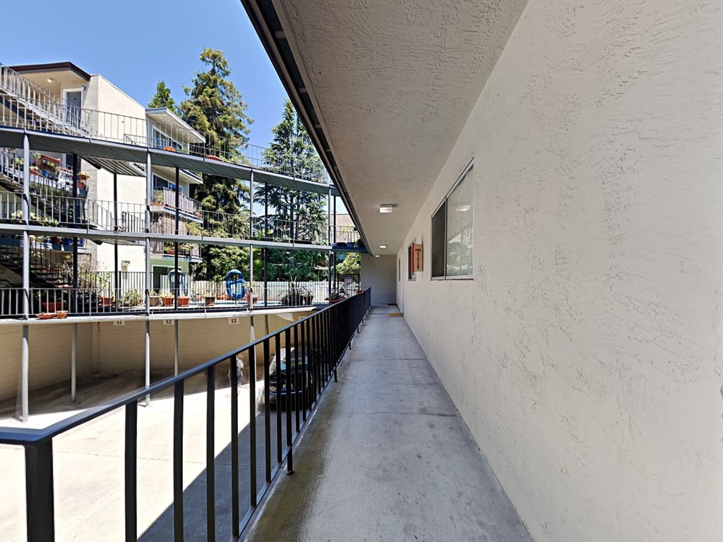 the preserve at cardinalioch apartments balcony views of the city