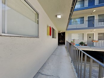 671 Vernon St Studio-2 Beds Apartment for Rent - Photo Gallery 14