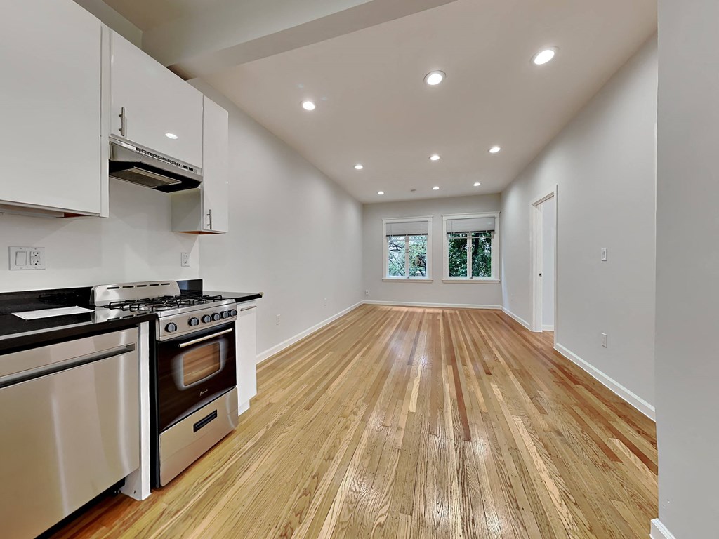 414 Grand Ave. is a similar property to The Edge Apartments located in Oakland