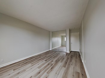 671 Vernon St Studio-2 Beds Apartment for Rent - Photo Gallery 4