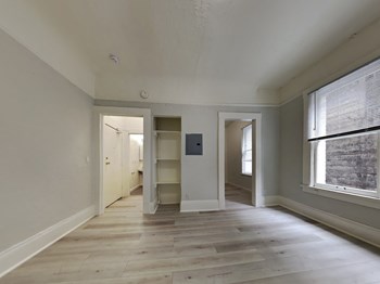 245 Leavenworth Street Studio-2 Beds Apartment for Rent - Photo Gallery 3