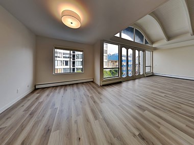 1521 Taylor St Studio-5 Beds Apartment for Rent