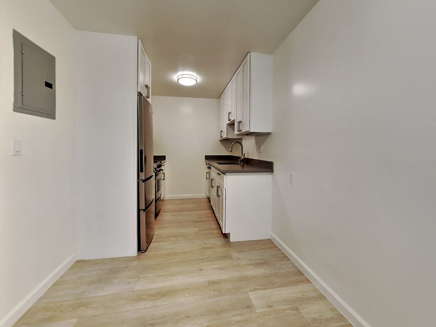 350 Newton Studio-2 Beds Apartment for Rent - Photo Gallery