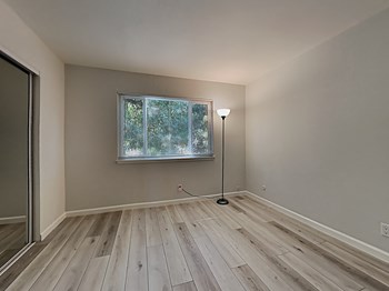 791 Kingston Ave 1-2 Beds Apartment for Rent - Photo Gallery 6