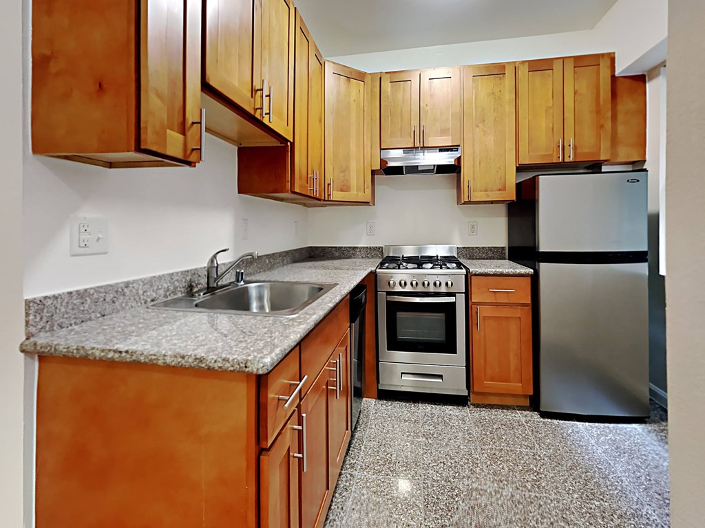 839 Leavenworth St.
