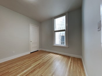 1677 Bush St Studio-2 Beds Apartment for Rent - Photo Gallery 4