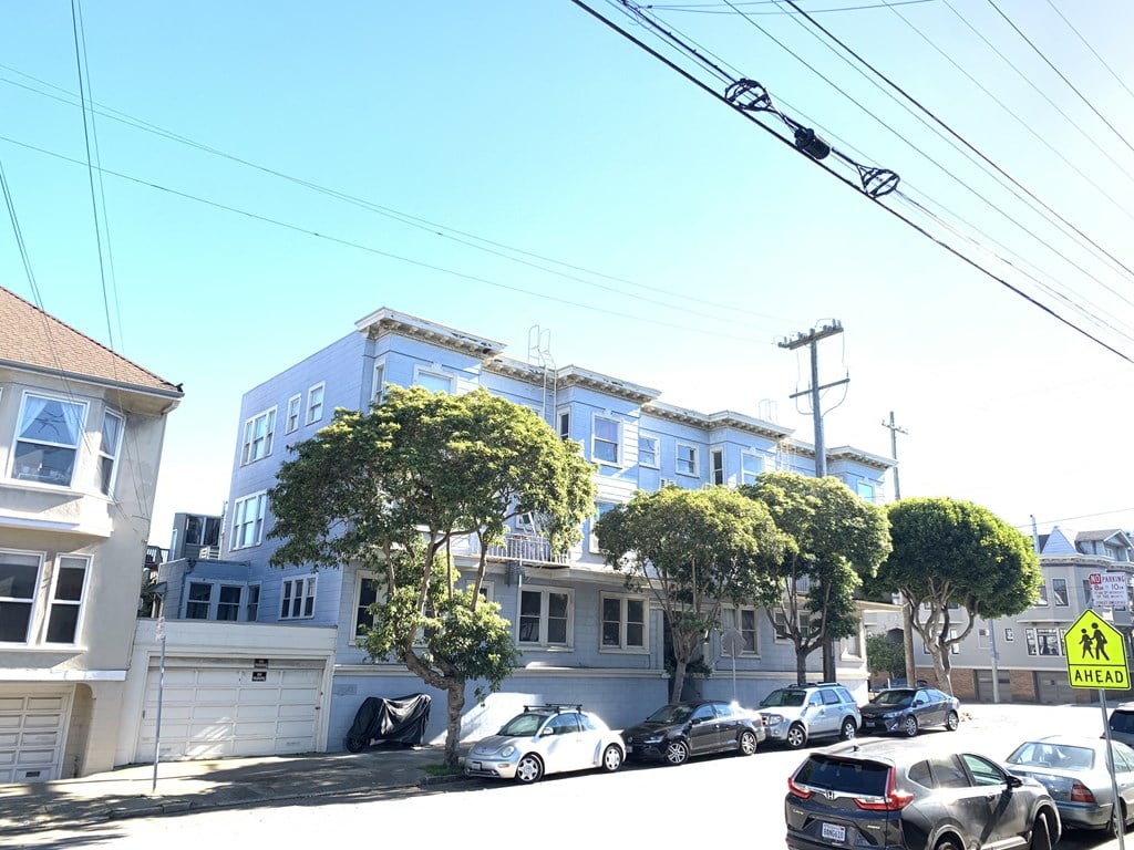 the building in which the apartment is located