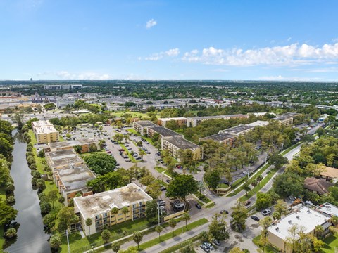 an image of a blue and yellow geometric pattern at Cypress Grove, Florida