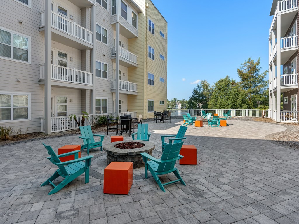 Lake Lofts At Deerwood Apartments, 4360 Deerwood Lake Pkwy ...