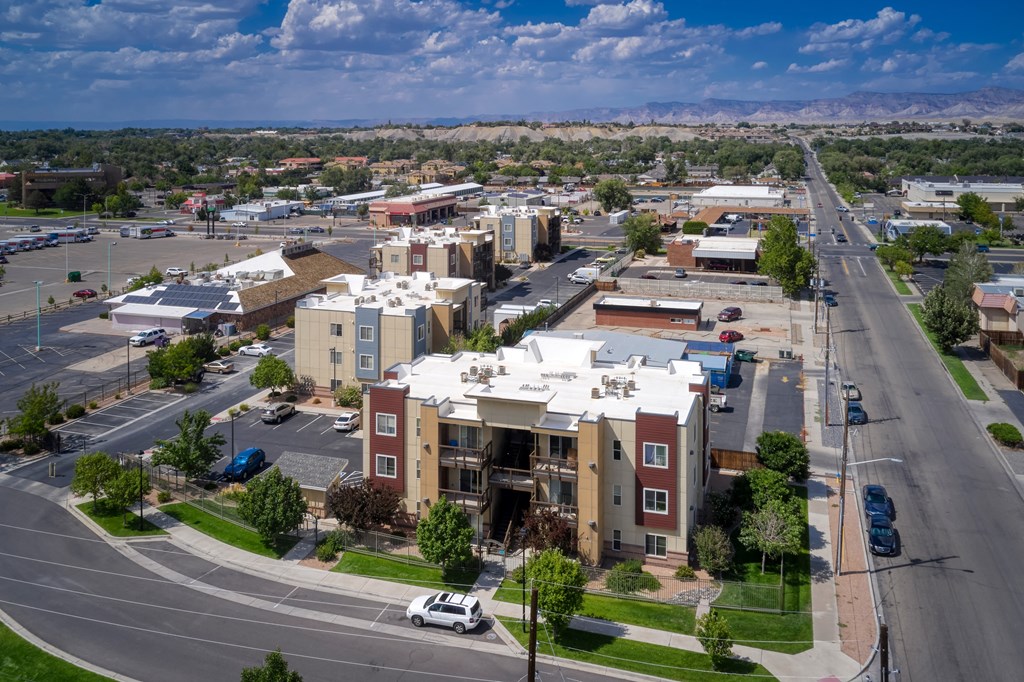 Peppermill Lofts exterior