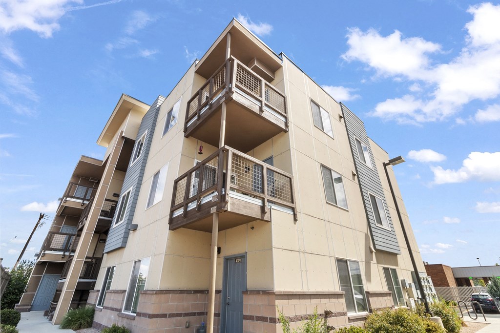 Peppermill Lofts exterior