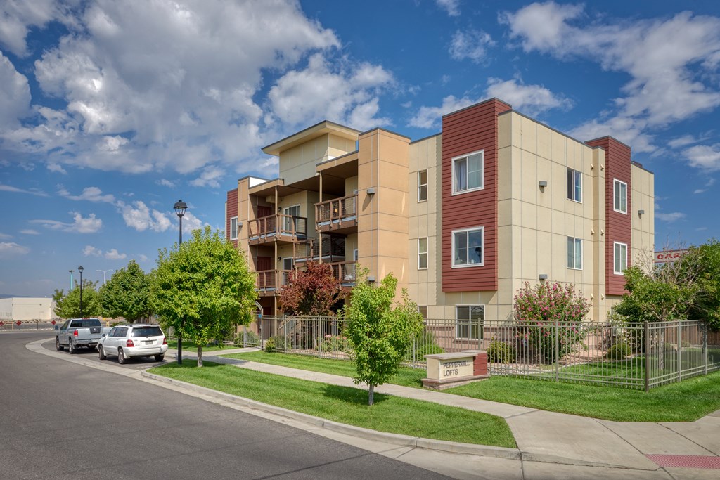 Peppermill Lofts exterior