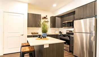 Onyx Apartments Utah Onyx Apartments Utah - Photo Gallery 3