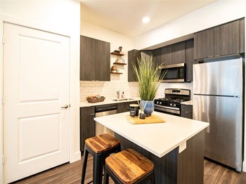 Onyx Apartments Utah Onyx Apartments Utah - Photo Gallery 6