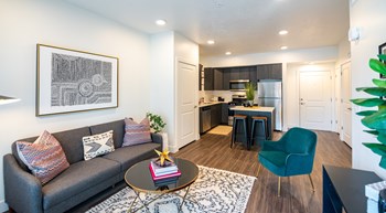 Onyx Apartments Utah Onyx Apartments Utah - Photo Gallery 4