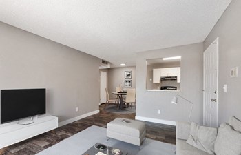 Interior - Photo Gallery 6