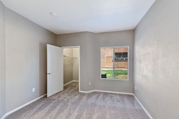 Interior - Photo Gallery 6