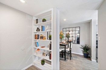Interior - Photo Gallery 4