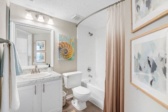 ARIUM Kissimmee Lakes