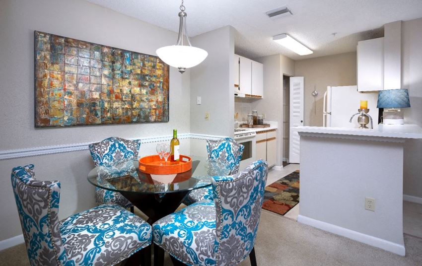 Interior Dining Room - Photo Gallery