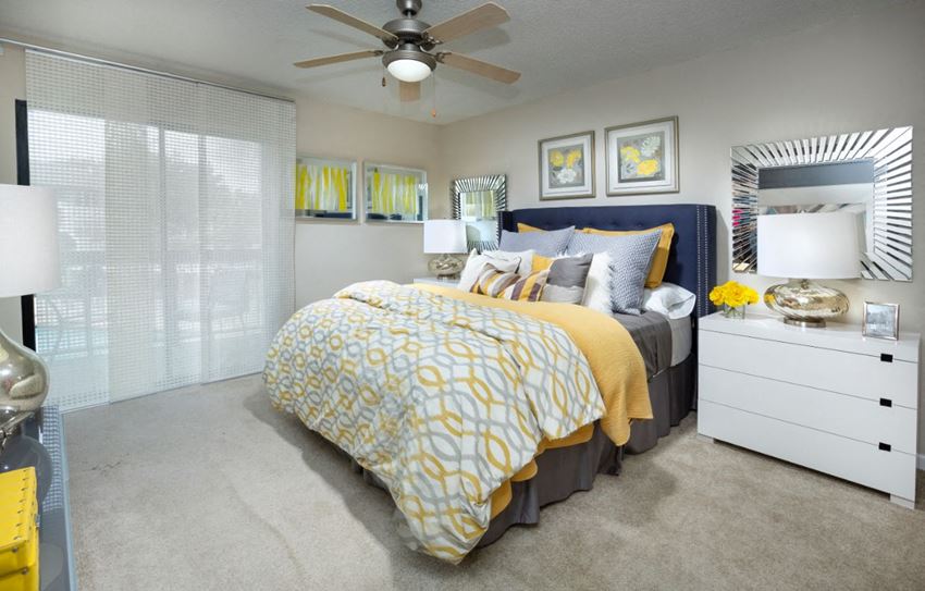 Interior Bedroom - Photo Gallery