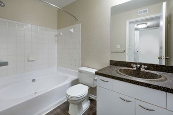 Interior - Photo Gallery 5