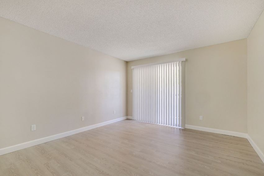 ARIUM Emerald Springs