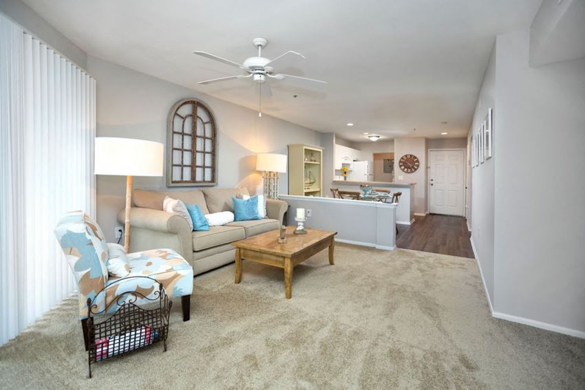 ARIUM Bristol Bay Apartments, 11001 Bristol Bay Dr, Bradenton, FL