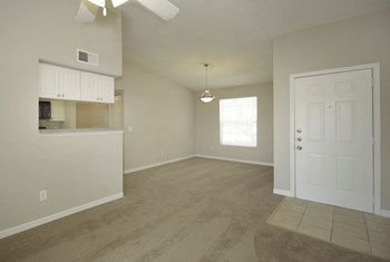 Interior Bedroom - Photo Gallery 3