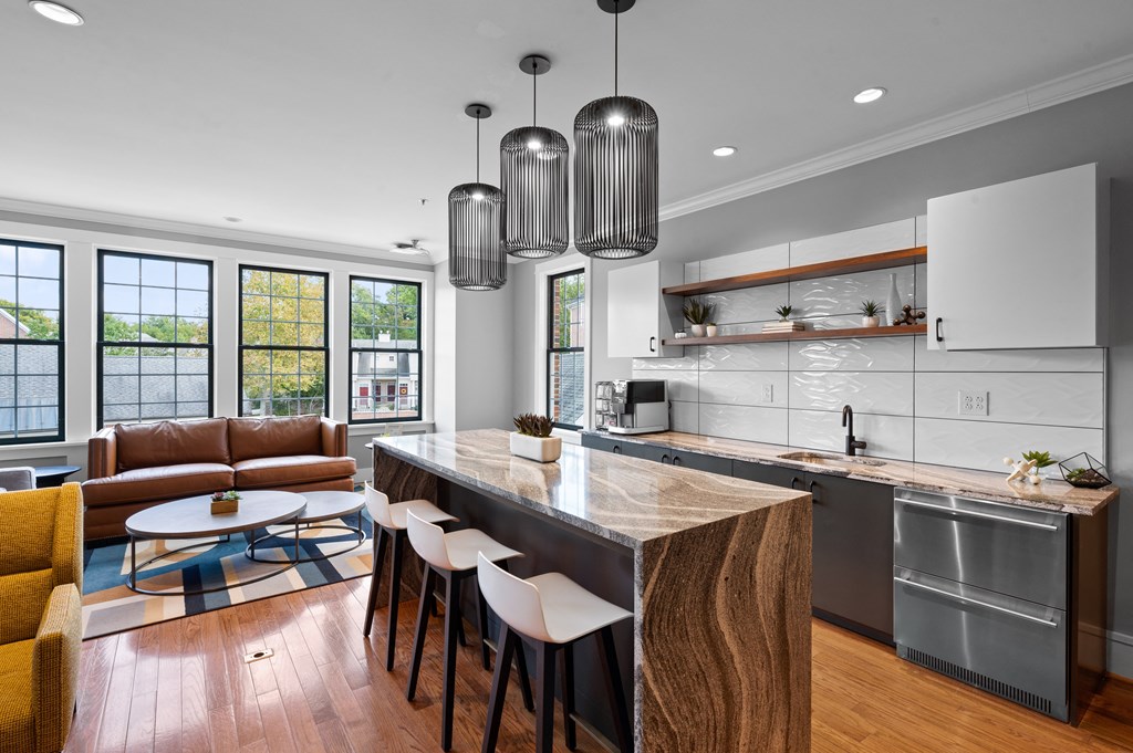 Inviting clubhouse coffee bar, perfect for relaxing and socializing at Claremont Apartments in Exton, PA