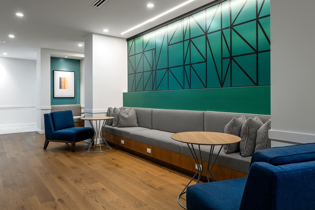 Living room at 2200 LaSalle, St Louis, 63104