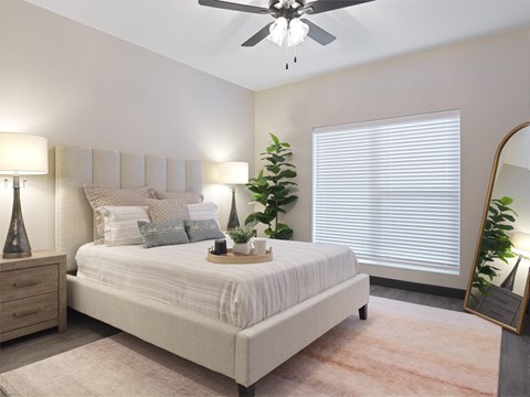 Living Room with ceiling fan at Artisan, Illinois, 62269