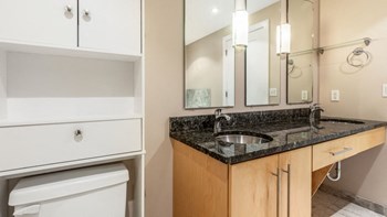 Interior Image of Apartment Bathroom - Photo Gallery 9