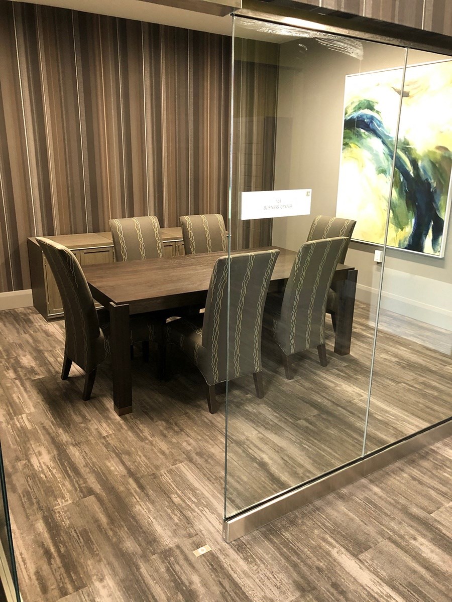 Conference Room at Hibernia Apartments, Missouri