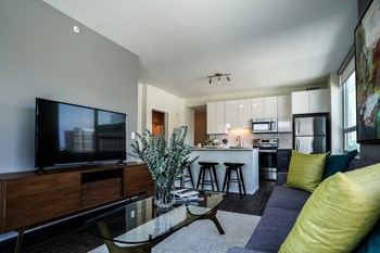 212 Meramec Ave Studio-3 Beds Apartment for Rent - Photo Gallery 15